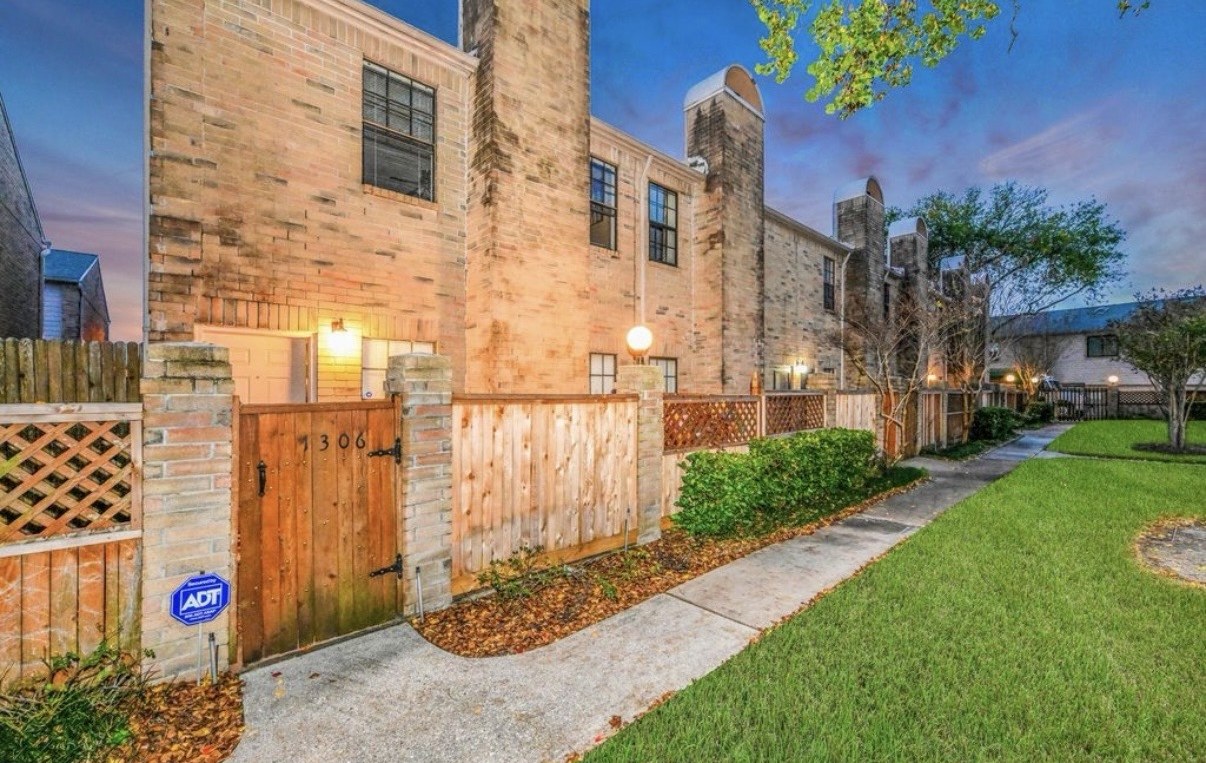 Pagewood Lane